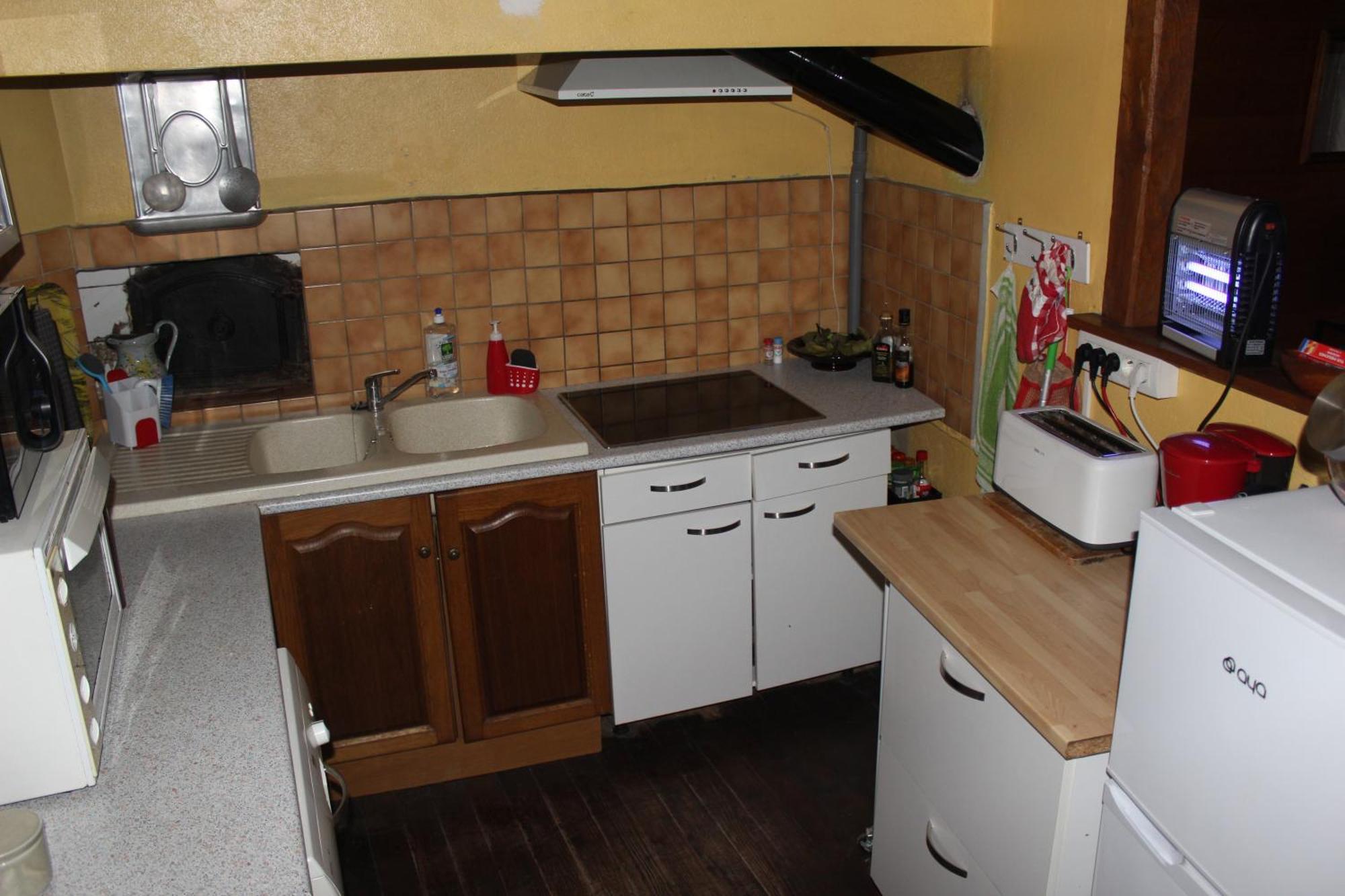 Maison De Charme Calme Entouree De Montagne Ussat 外观 照片
