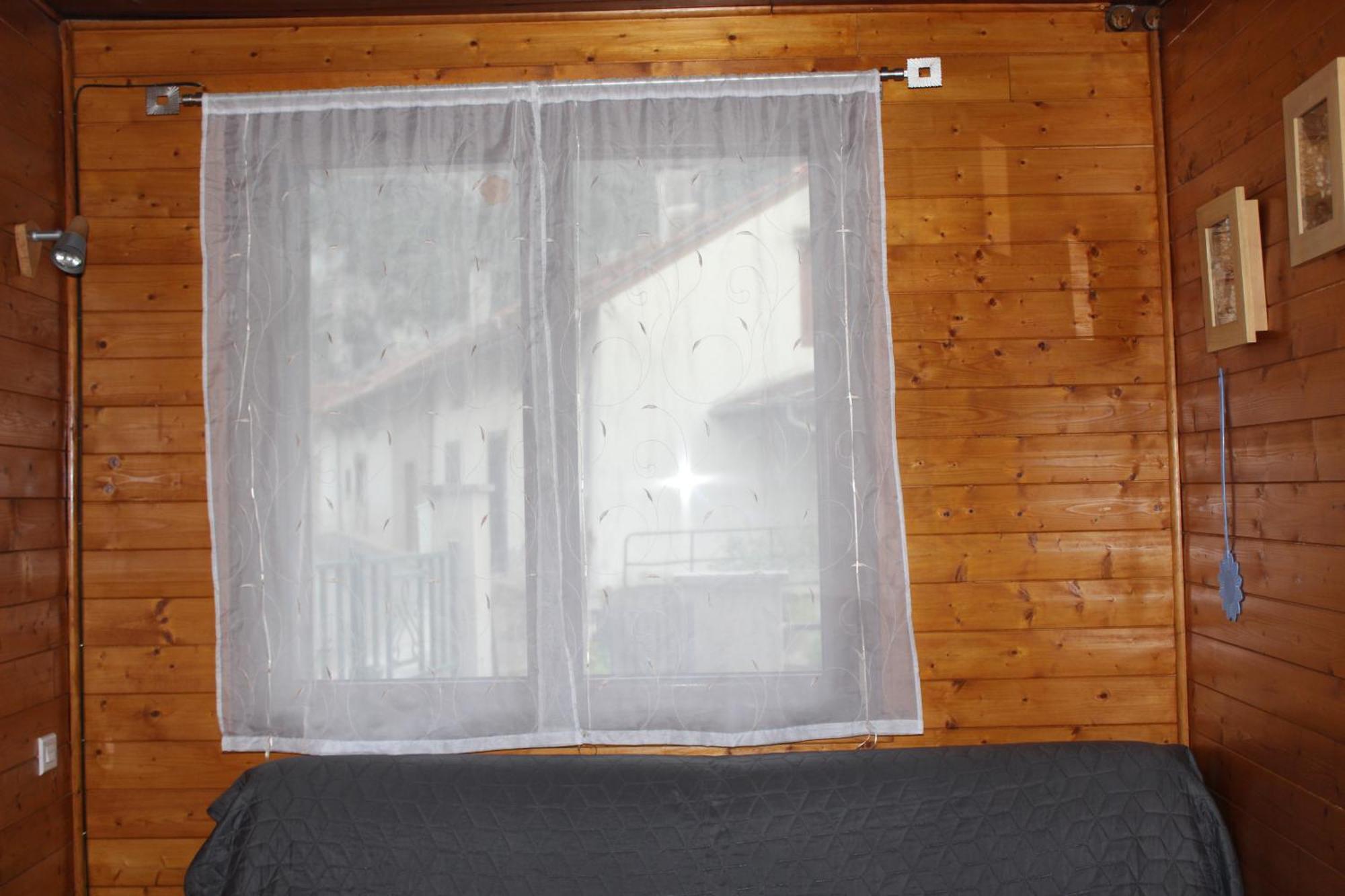 Maison De Charme Calme Entouree De Montagne Ussat 外观 照片